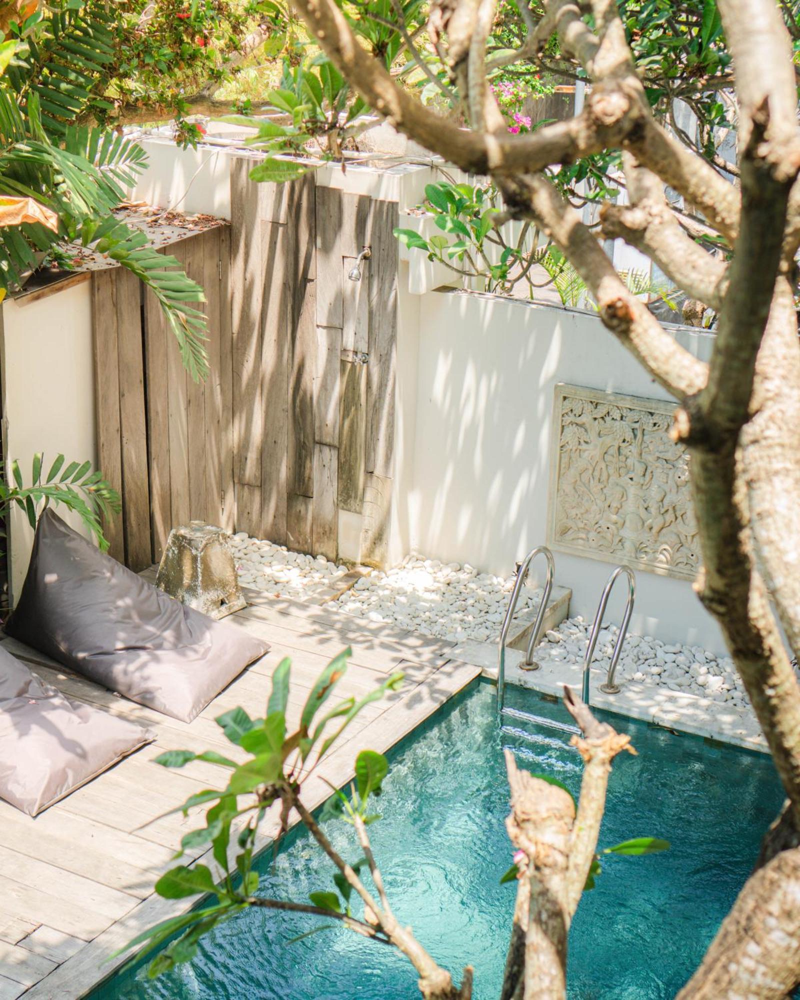 Hola Seminyak Otel Dış mekan fotoğraf