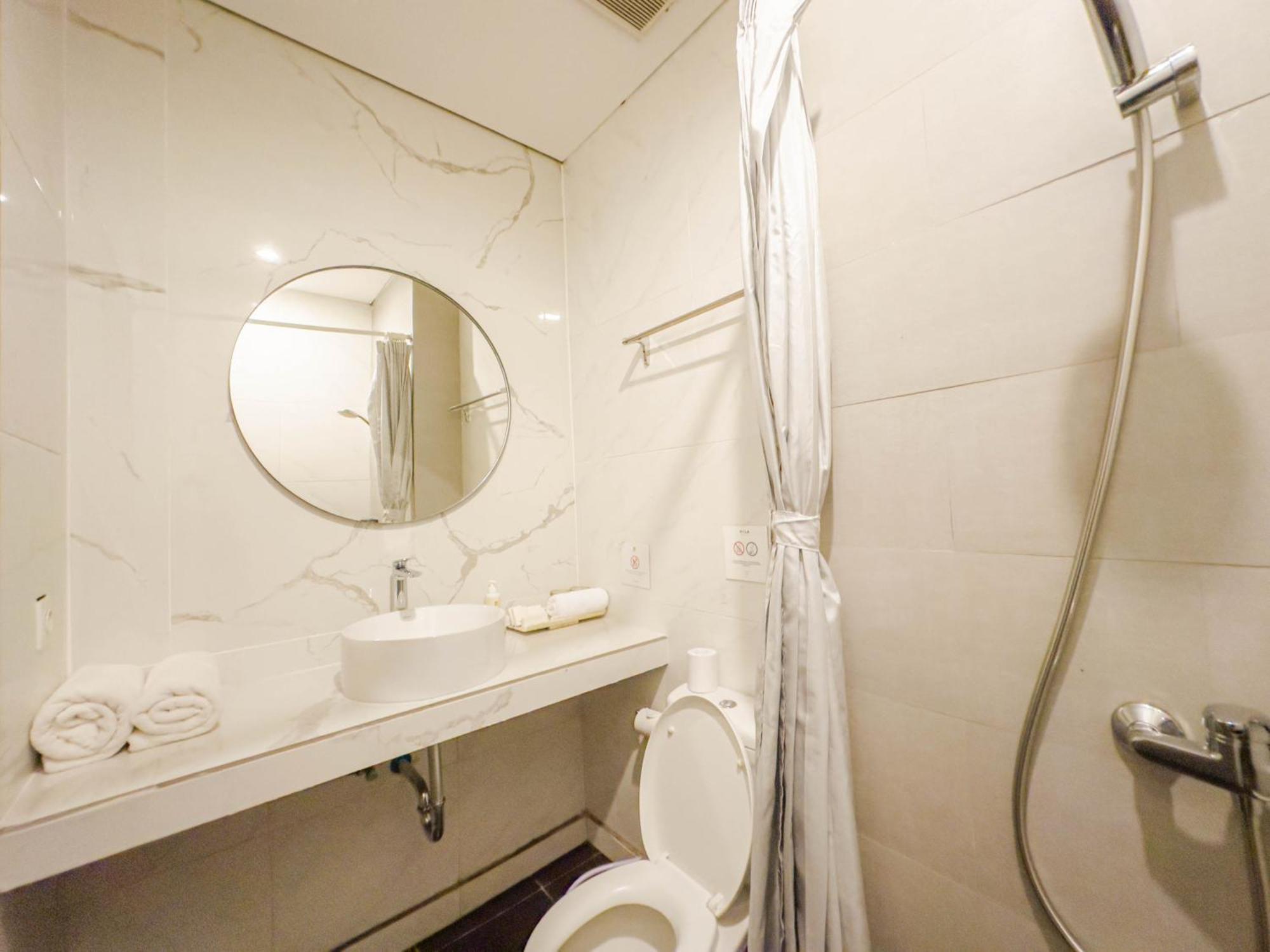 Hola Seminyak Otel Oda fotoğraf