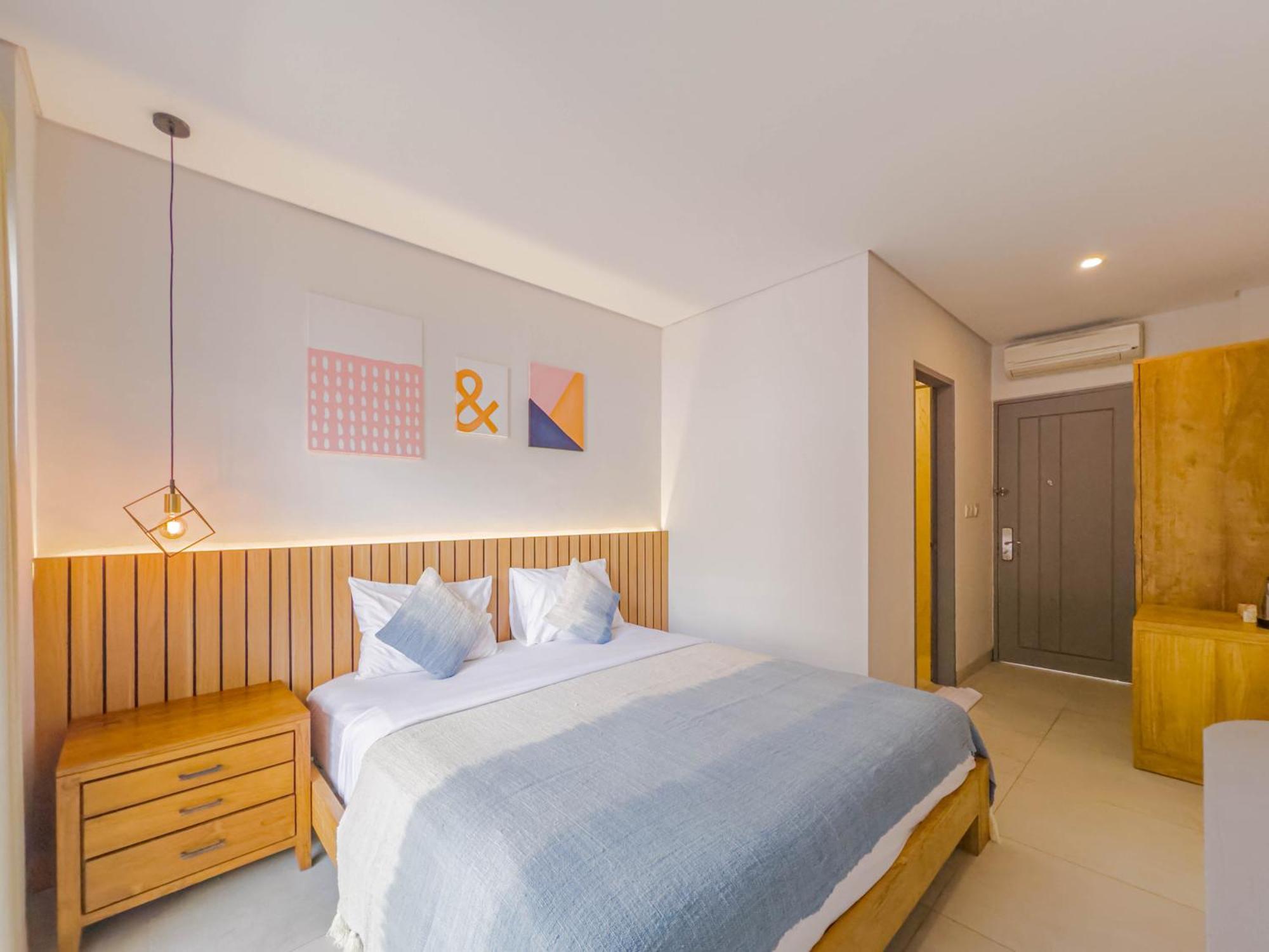 Hola Seminyak Otel Oda fotoğraf